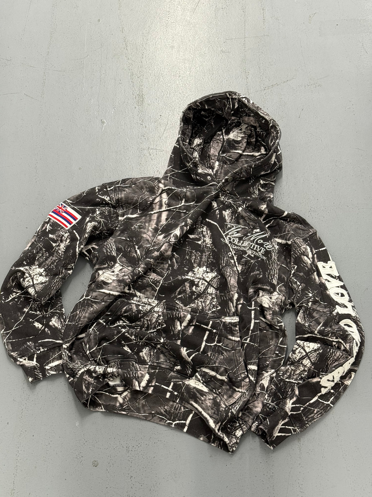 HAWAII ISLANDS HOODIE - BLACK CAMO