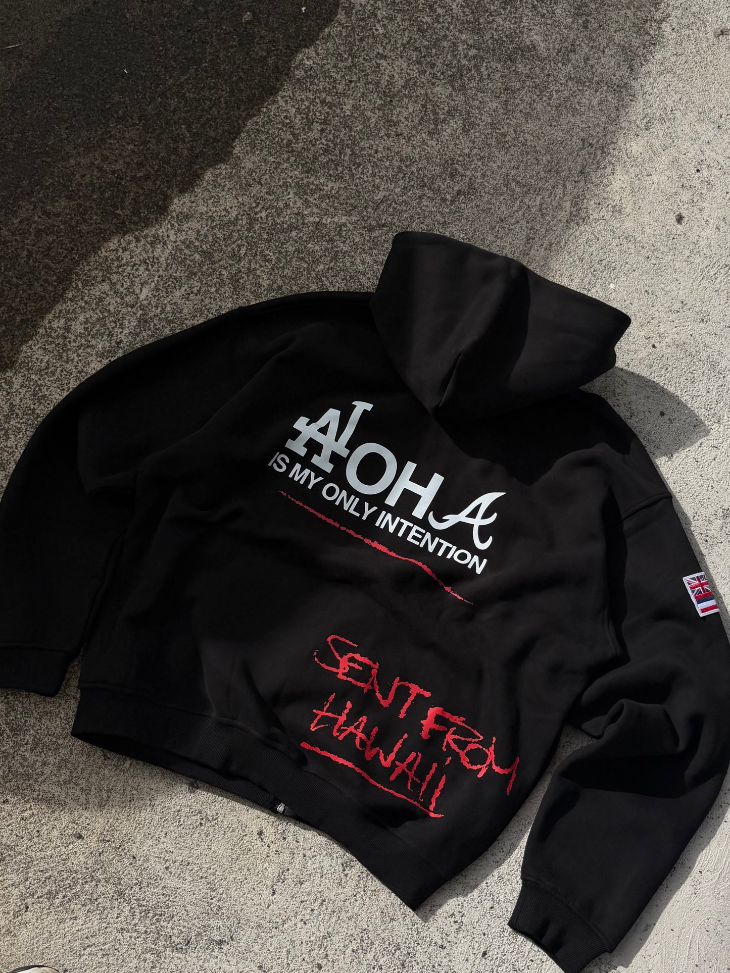 “INTENTIONS” ZIP UP - BLACK