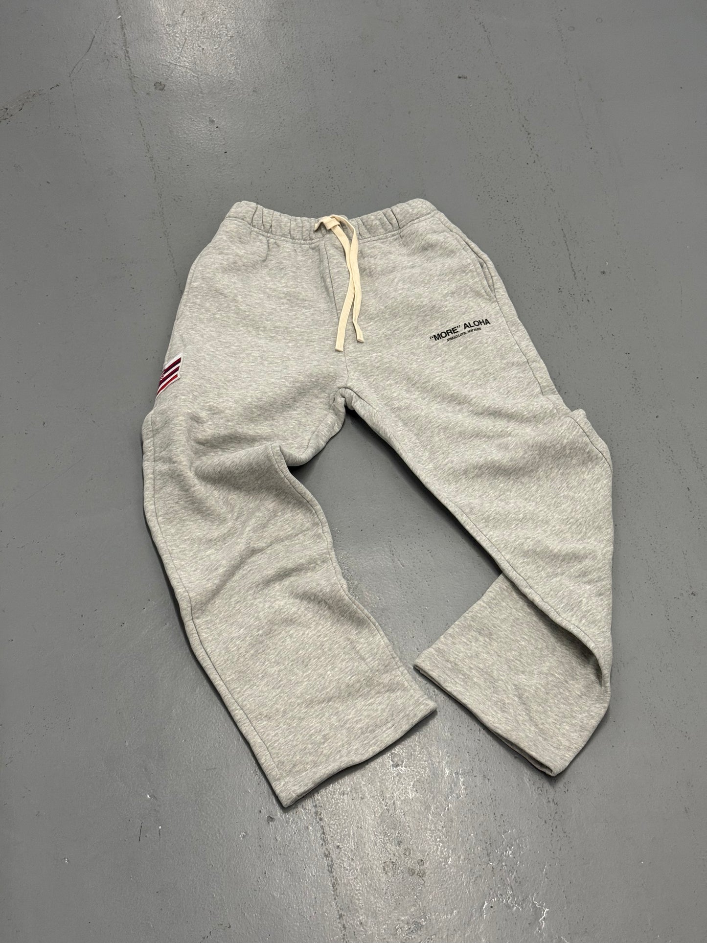 “MORE” ALOHA SWEATS - GREY